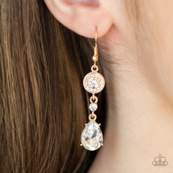 ​Graceful Glimmer - Gold Earrings - Picture 1 of 2